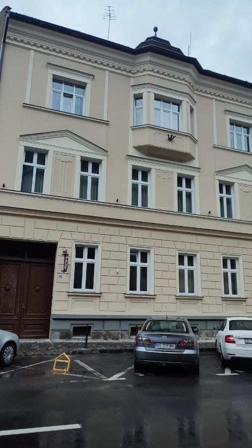 Robert'S Apartment Brasov Bagian luar foto
